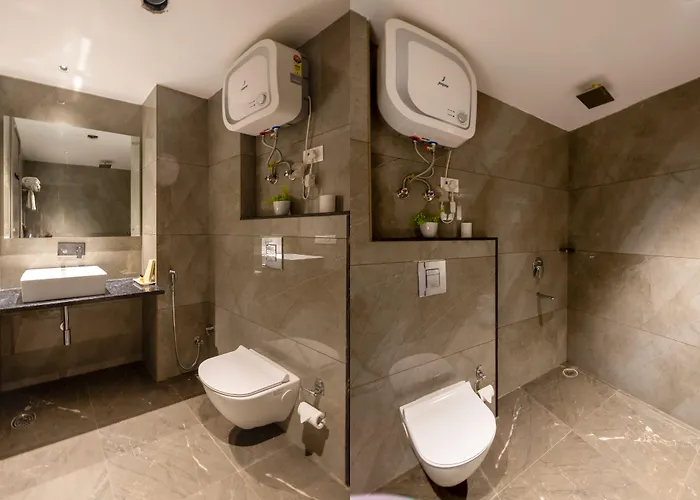 Lohias Delhi Airport Hotel